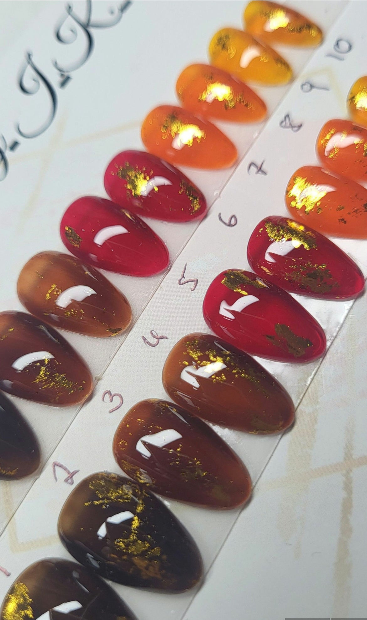 Ready to Wear Set - Press on nails