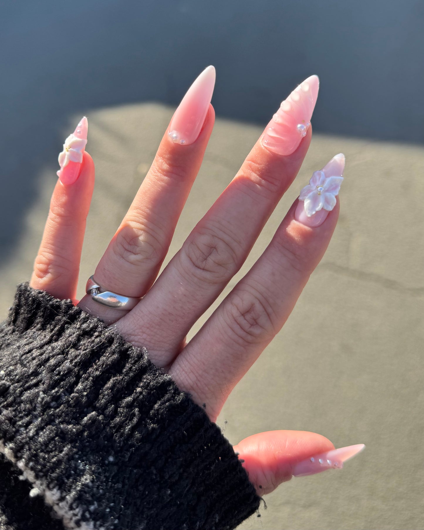Blush Blossom Elegance - Made by order press on nails