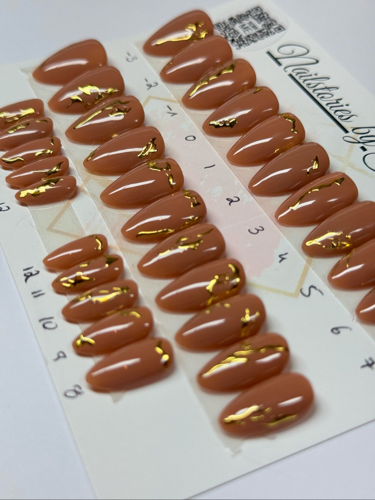 Ready to Wear Set - Press on nails