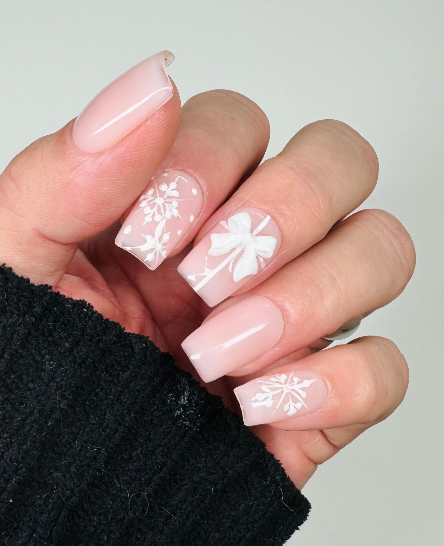 Christmas Gurl - Press on nails