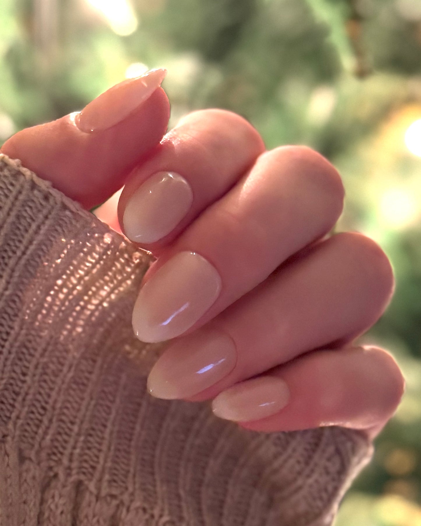 Soft White French Press-on Nägel – Premium French Design, wiederverwendbar