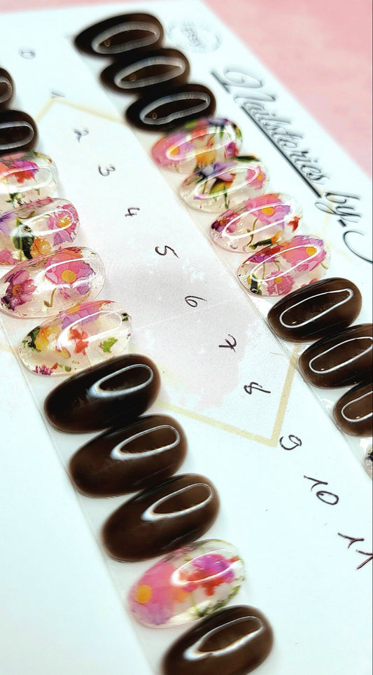 Ready to Wear Set - Press on nails