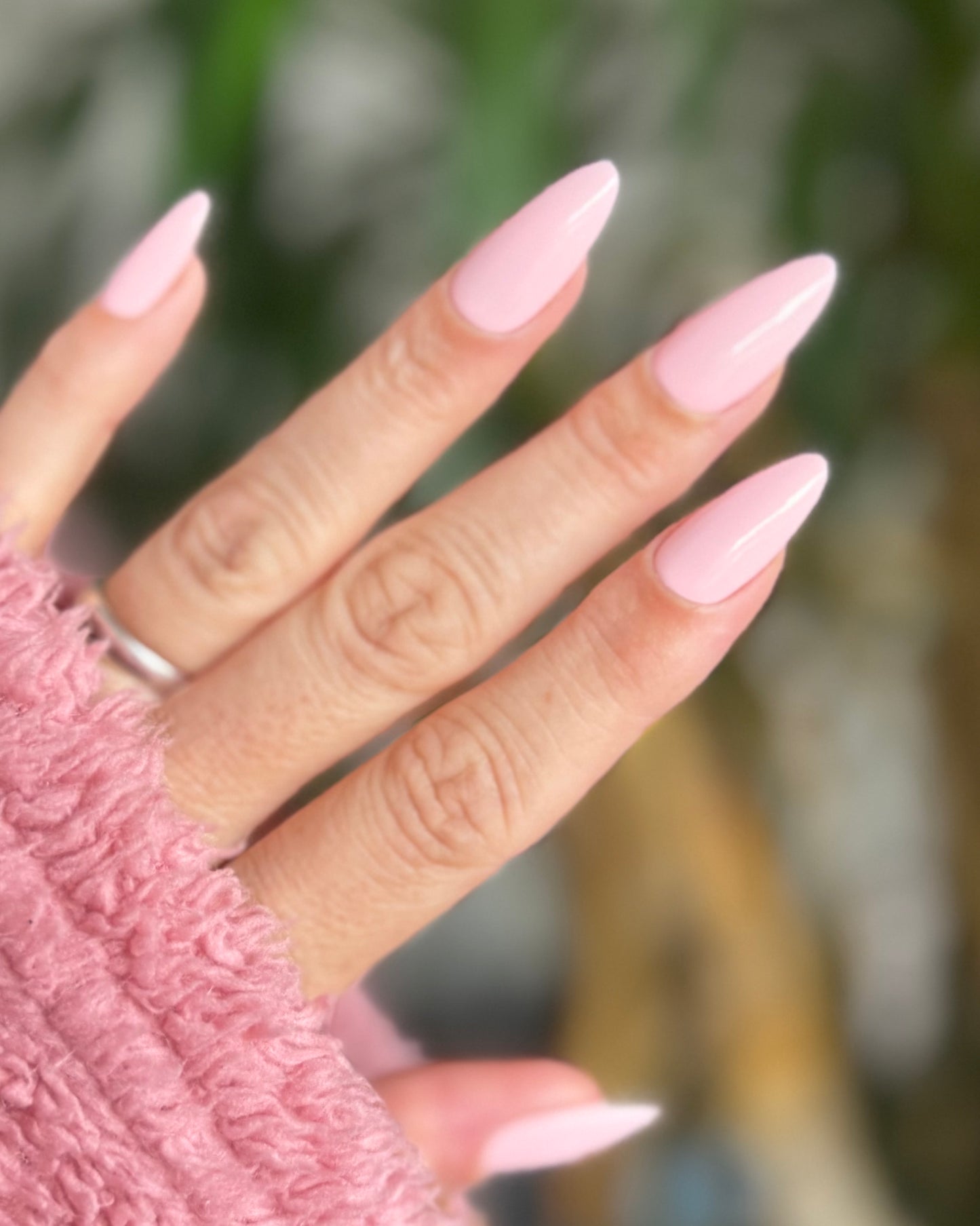 Doll - Press-On Nails