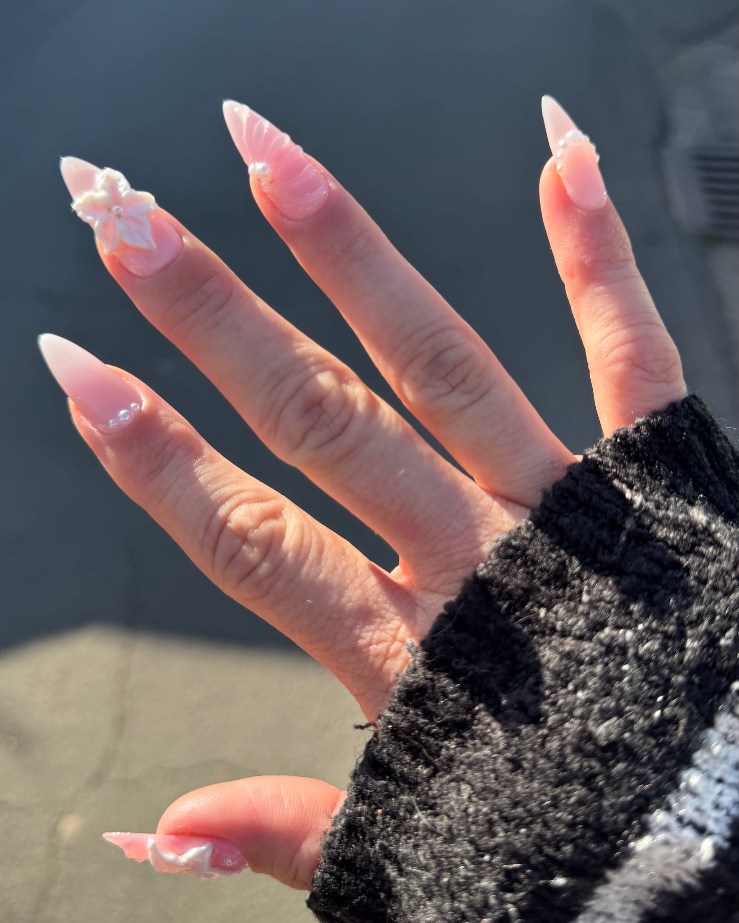Blush Blossom Elegance - Made by order press on nails