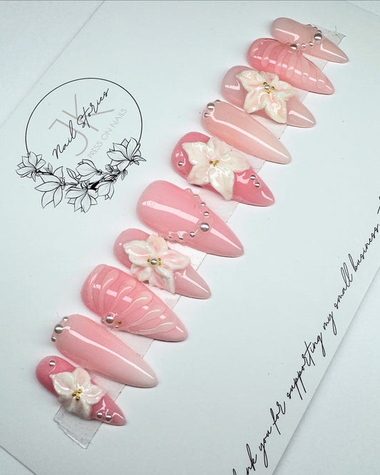 Blush Blossom Elegance - Made by order press on nails