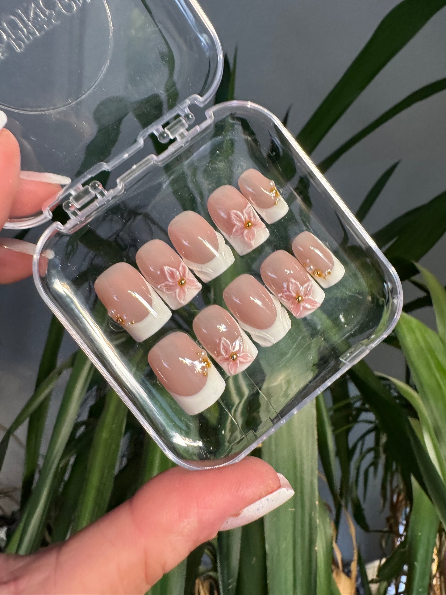 Summer Breath - Made by Order Press on nails