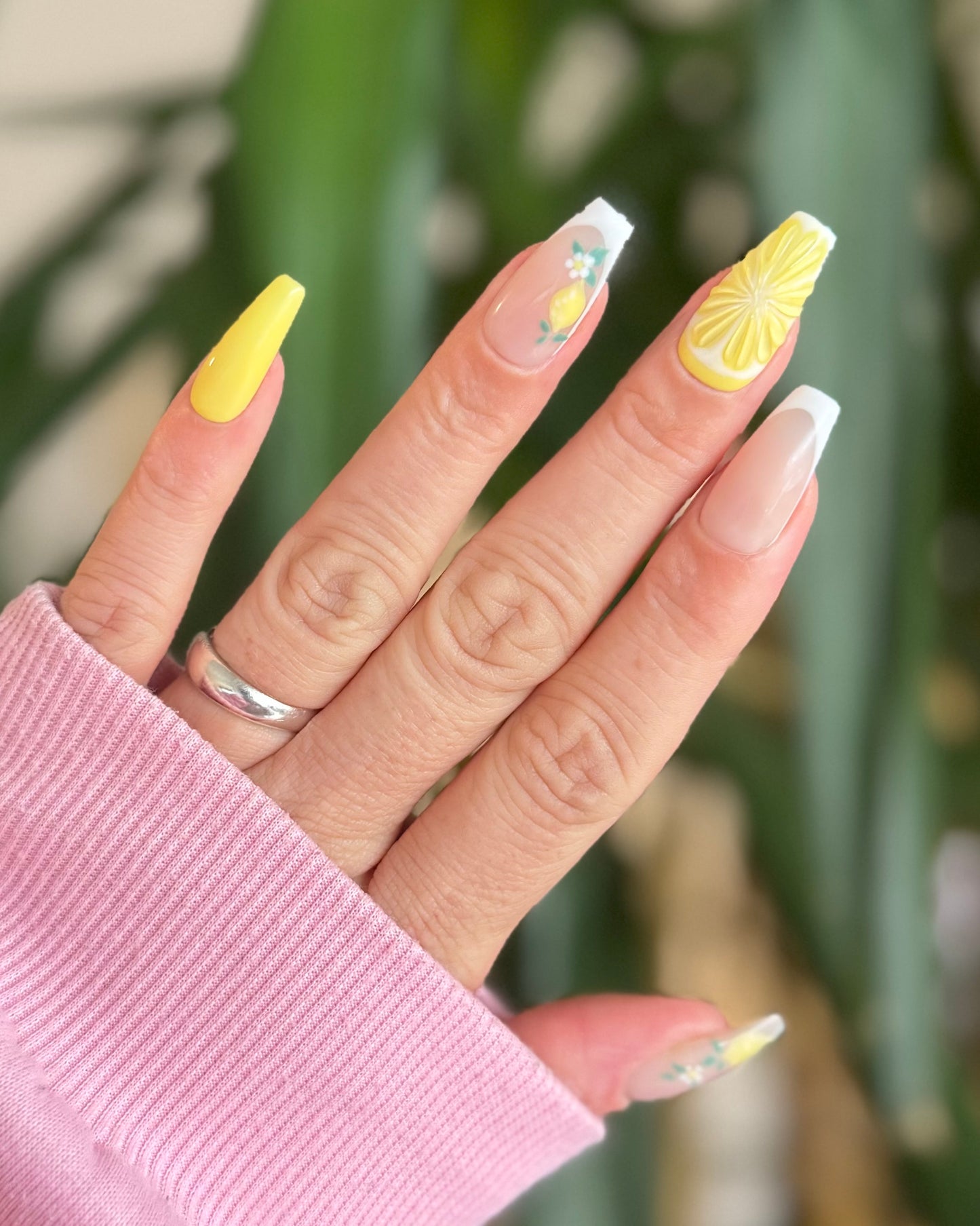Limoncello Love - Press-on Nails