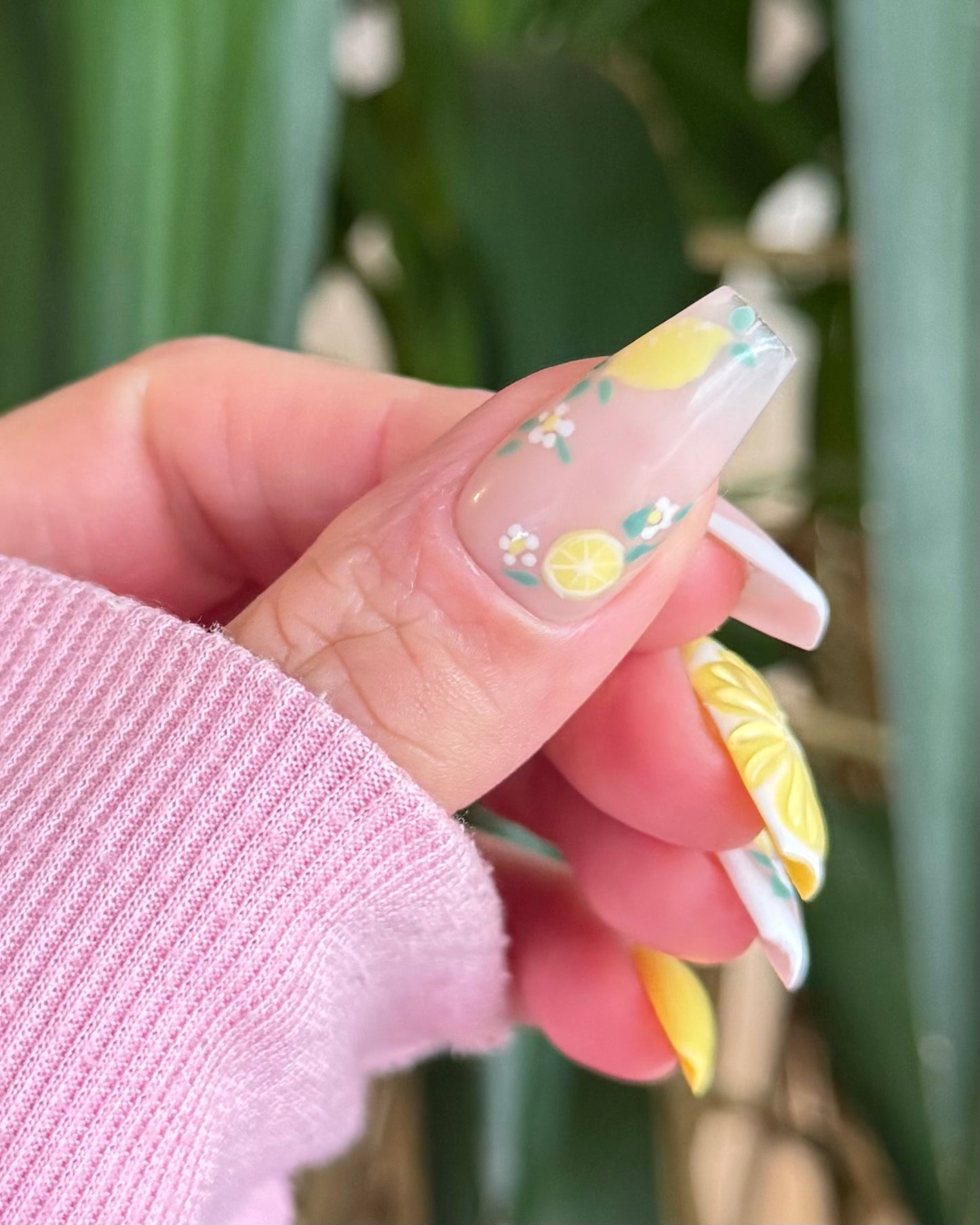 Limoncello Love - Press-on Nails