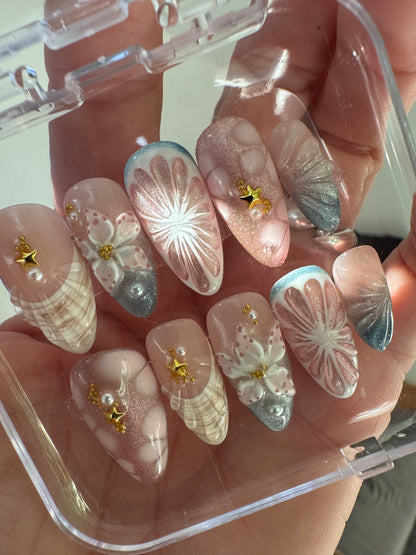 Magical Vacation - Made by Order Press on nails