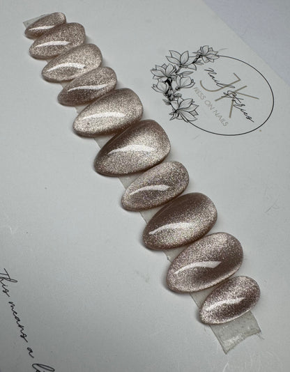 Magnetic Cat Eye - Made by Order Press on nails