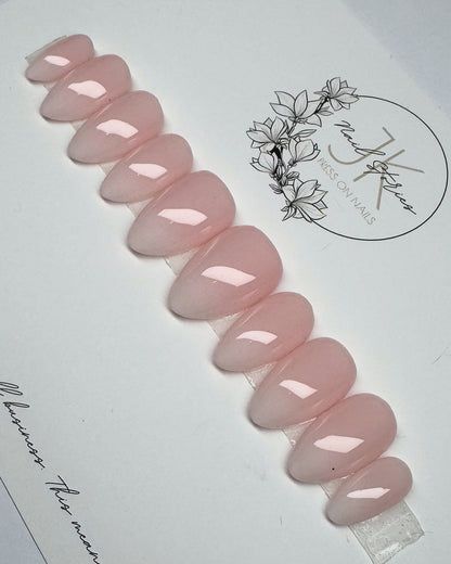 Babyboomer Classic - Made by Order Press on nails