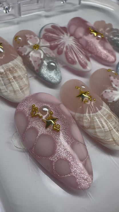 Magical Vacation - Made by Order Press on nails
