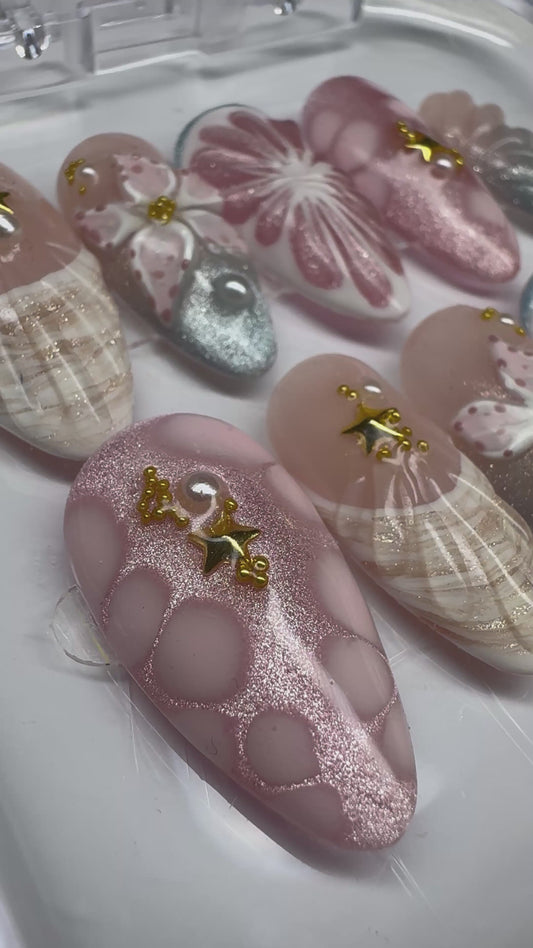 Magical Vacation - Made by Order Press on nails