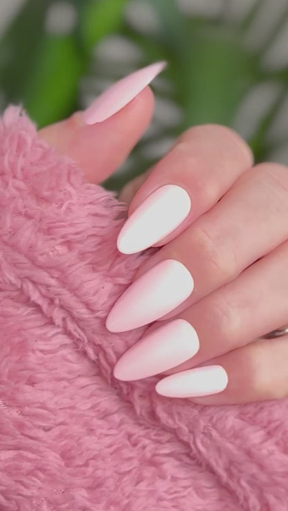 Doll - Press-On Nails